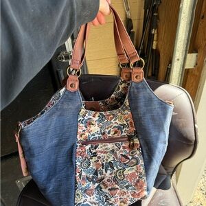 Lot of 11 bags Patricia Nash & Sak